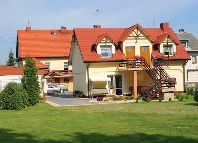 Agroturystyka "Pod Lysica" Swieta Katarzyna  Exterior photo