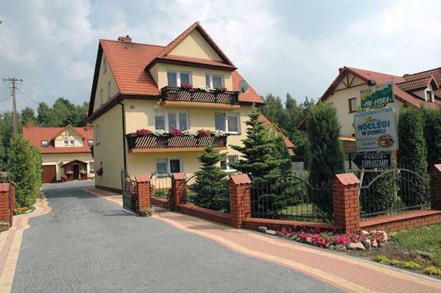Agroturystyka "Pod Lysica" Swieta Katarzyna  Exterior photo
